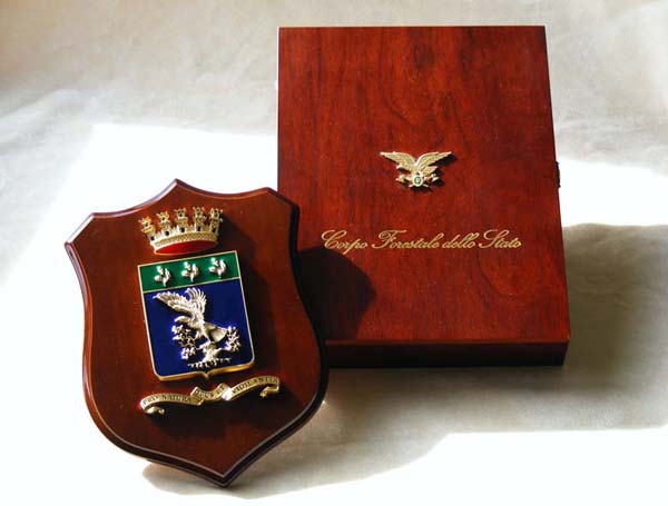astuccio in legno per crest